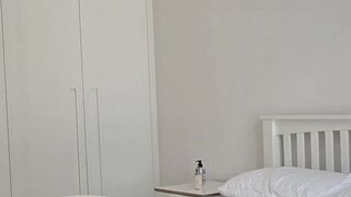 Str8 Tradie Milks taut donk