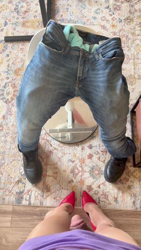 I Crushed the Pizza Boy's Balls