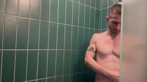 I Give Myself a Good Wank in My Friend's Shower