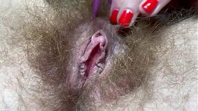 Amateur girl with hairy bush uses big clit vibrator for intense orgasm