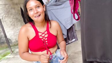 A stranger comes to my house to offer me sex in exchange for money (you won't believe how I finished)