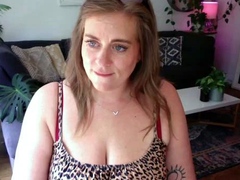 Big Boobs Cassandra Calogera cock tit wanking