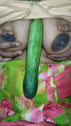 Indian Beautiful Saira Bhabhi masturbated with cucumber in chut to remove loneliness