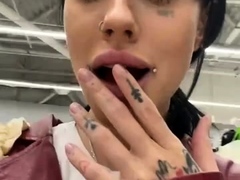 Melissa_crazy pussy and boobs in public