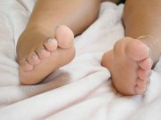 Asian Feet Candid