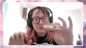 Hot amateur eats gooey smores with asmr chewing sounds