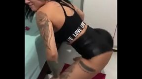 Algu&eacute_m sabe o nome dessa m&uacute_sica?