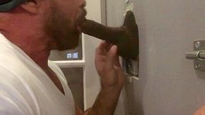 Long Black Dick Texts 215-817-5253 for Deep Throat Philadelphia Gloryhole