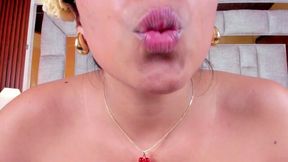 Linna Valencia Private Show