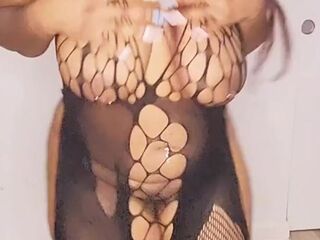 Jadee shows off her Underware and dances