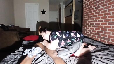 When she like to suck BBC what u supposed to do