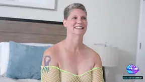 Mature GILF sucks BBC and shares him with her MILF friend