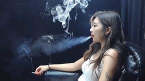 NEW Sexy heavy sheis`s smoker interview2 SD