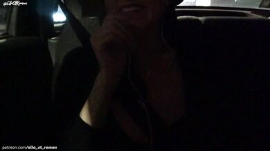 Latina moans in Uber with Spanish ASMR and JOI countdown