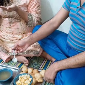 Didi ke favorite Pani puri me Lund or chut ka Pani dal kar bhote tasty ban gaye