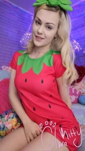 CLaraKitty: Strawberry roleplay short