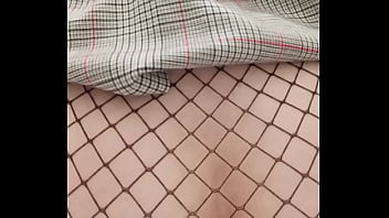 Je me soulage sur mon tr&ocirc_ne ,dans mes collants r&eacute_sille ? oups je fait des ...