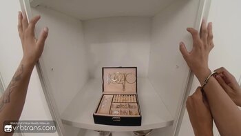 Grazyeli Silva: Sizzling Brazilian Shemale in Police Uniform Fucks Anally in VR