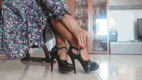 Relax Sexy Dangling AVI (1920x1080) FHD