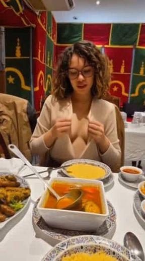 Slut in the restaurant