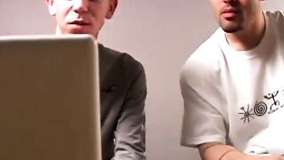 Tattooed twinkie loves blowing his cute hung boyfriend
