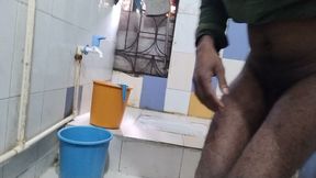 Desi original Tasgendar sex with bathroom