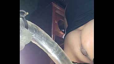 Me hice un 2 romano con mis dildos contra la pared