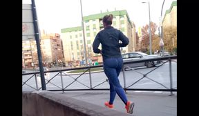 candid cam running milf with a nice ass in leggings