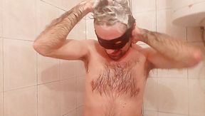 Hairy Earl takes a shower