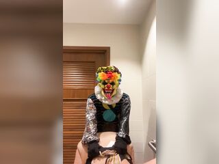 Mother I'd Like To Fuck Lila Enjoyable Sucks And Screws Gibby The Clown In A Public Baths
