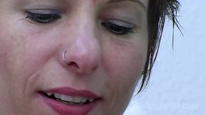 Nymphomaniac Kim - Solo Sex at the Doctor&#039;s Office