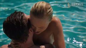 ”Malin loves to show off her mams”