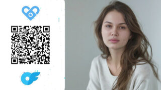 黑发俄罗斯女孩用假阳具自慰的独奏女孩电影