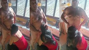 empregada de 20 anos na saida do servico faz servico extra faz boquete gostoso no se patrao bondoso