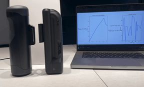 SLR Toy v Handy testing