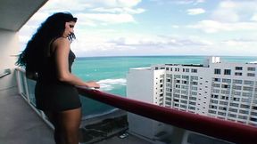 Kayla Carrera's Insatiable Obsession With Her Neighbor's Tight Bod