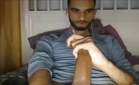 Handsome arab dude showing his tasy massive cock