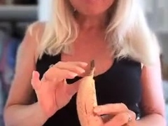 home made amateur blonde Masturbating