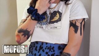 MOFOS - Lesbians roomates Violet Starr Keisha Grey try fucking