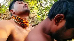 Rough Outdoor Lust: Young Stallion Gets Fucked Beneath the Blazing Sun – WildForestPorn