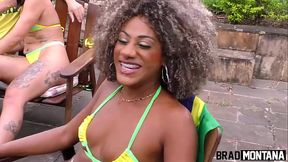 Suruba com duas gostosas na copa do mundo