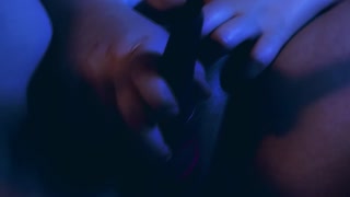 Asuna is a real squirting woman, she cums several times!