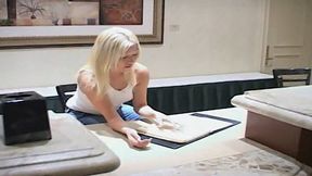 Hotel Massage Therepist Britney J gives Cusatomer a HANDJOB