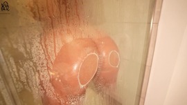 Solo Dildo in the shower