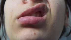 Indian stepsister does mouth, teeth and tongue fetish in 4k