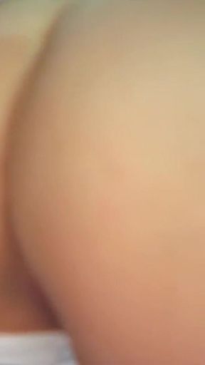 Redhead Tia and Michelle Thorne's Photohoot