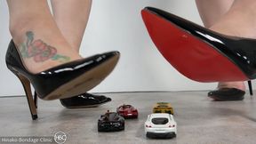 Japanese Giantess Fetish! 2 Japanese Giantesses Crush Car!