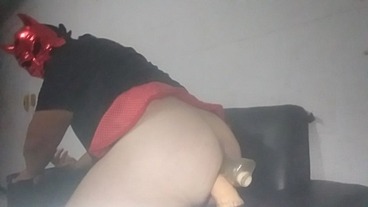 Lady boy of big ass want two cock in the ass!