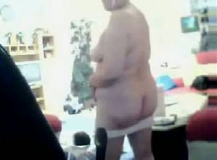 Obese divorced housewife flaunts her fat pussy and saggy boobs