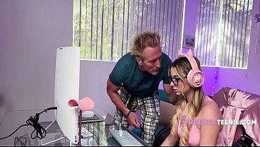 Petite Gamer'_s Matrix Glitch